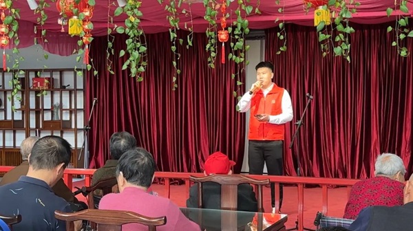 孝老敬老｜beat365英国官网｜管理学院｜传承孝老情 志愿暖人心——善孝居老年服务中心志愿服务