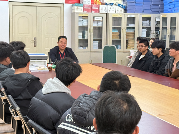 学风建设|beat365英国官网|管理学院|期中教学检查师生座谈会