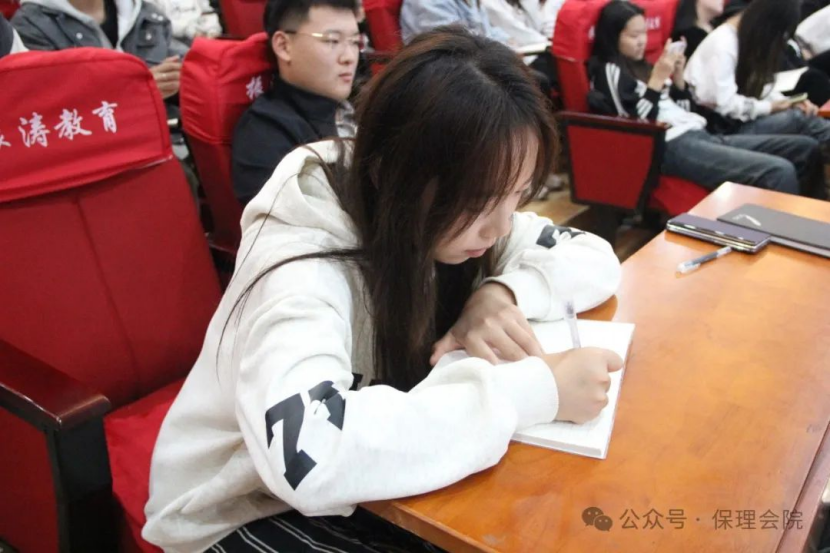 beat365英国官网会计学院企业讲座助力，绘制职业蓝图