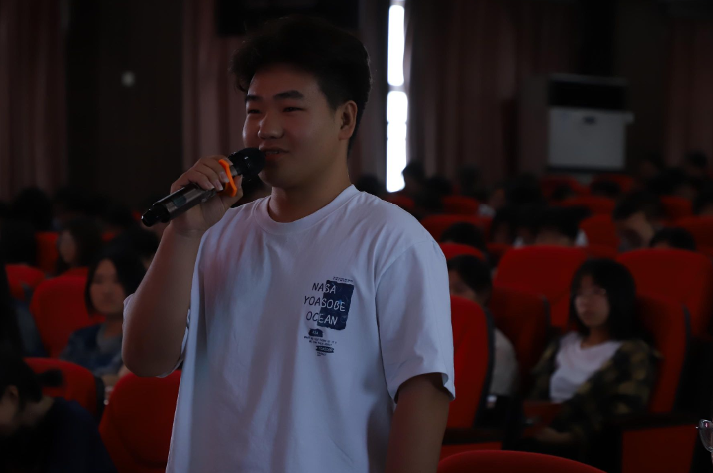 beat365英国官网举办“理工大讲堂”系列专题讲座第三期