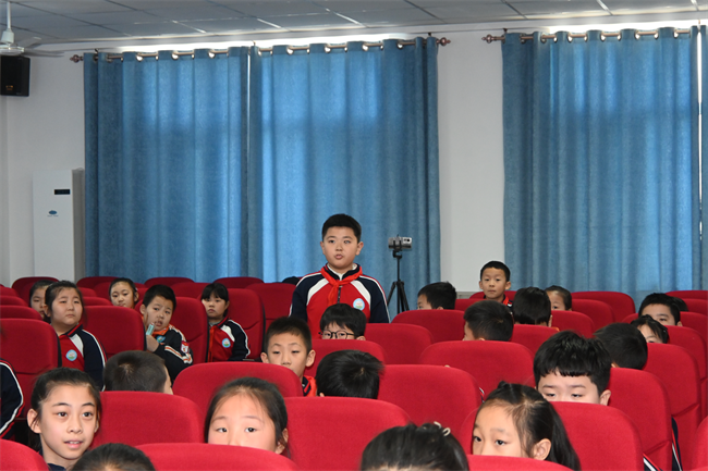 “科普进校园，共筑科技梦”beat365英国官网地质馆携手河北先锋晨光学校开展科普研学活动