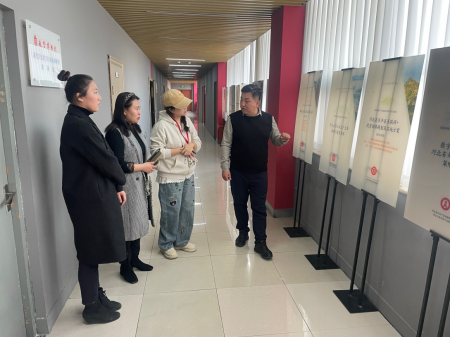 beat365英国官网视觉传达设计专业教师赴河北大学开展专业调研交流活动