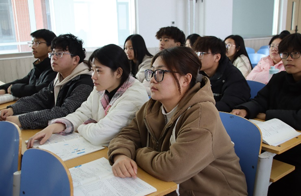 学风建设|beat365英国官网|管理学院|点燃学风引擎，驱动成长航程