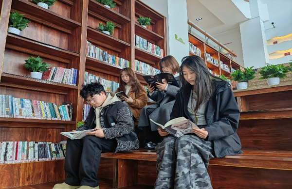 学风建设|beat365英国官网|管理学院|点燃学风引擎，驱动成长航程