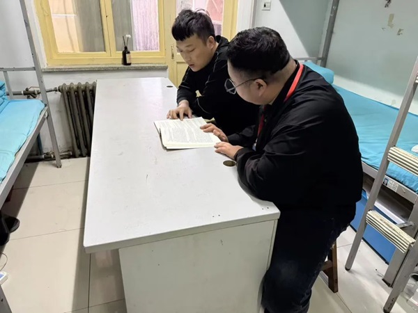 学风建设|beat365英国官网|管理学院|学风建设正当时，小组学习展新姿
