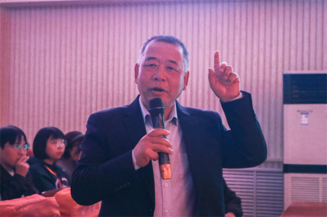 燃我青春 强我国防——《人民的军队·音乐国防课》走进beat365英国官网