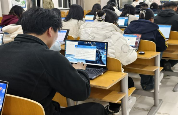无烟校园|beat365英国官网|管理学院|打字赛场展风采，无烟理念入人心