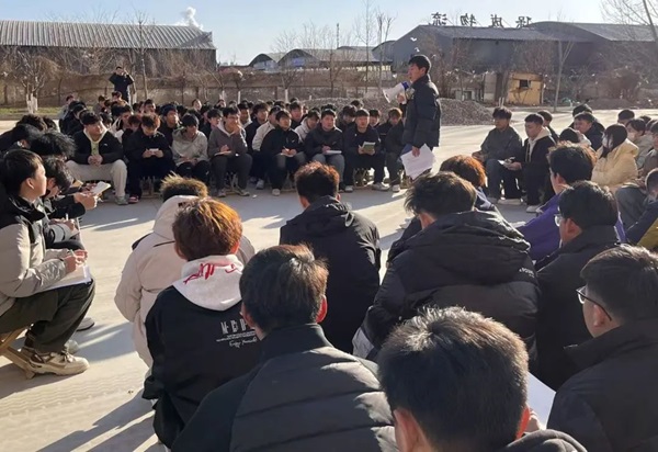 欢迎回家|beat365英国官网|管理学院|欢迎回家同筑梦，携手新程共扬帆