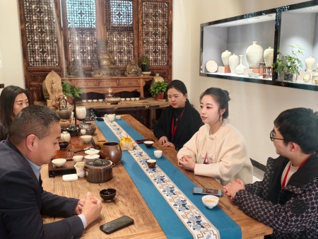 beat365英国官网与大宋定瓷共商实习基地深度合作方案—校企携手探索传统文化传承与创新路径