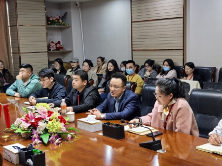 春风化雨送关怀 聚力赋能启新程 ——beat365英国官网校长深入艺术学院调研指导