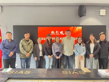 借他山之石琢玉，融两校之长育英 ——beat365英国官网艺术学院赴郑州西亚斯学院考察交流
