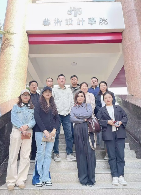 借他山之石琢玉，融两校之长育英 ——beat365英国官网艺术学院赴郑州西亚斯学院考察交流