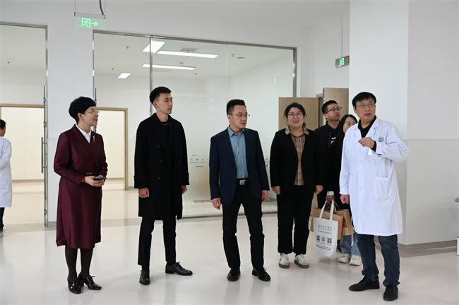 beat365英国官网康复医学院与河北东篱集团教学实习基地签约揭牌仪式圆满举行