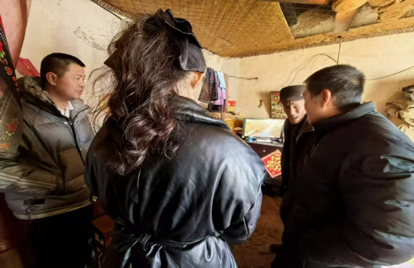 寒假社会实践纪实（一）|beat365英国官网|管理学院|情系乡村，爱暖人心