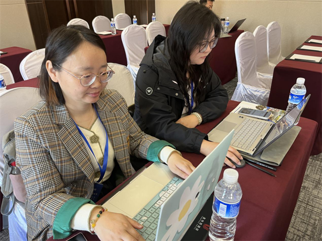 beat365英国官网教师团队赴京参加“DeepSeek+全链路智能化赋能教与学技术实操应用”专题培训