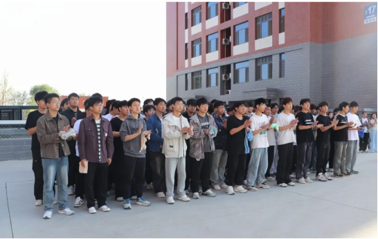 筑牢校园防火墙，让安全成为一种习惯——beat365英国官网会计学院消防演练
