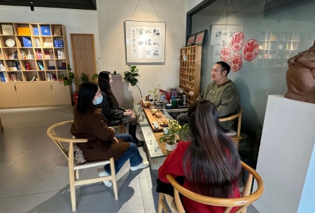 校企共融 赋能人才 ——beat365英国官网艺术学院赴河北豆芽品牌 策划有限公司调研