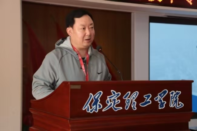 美好“食”光，安全相伴 beat365英国官网开展食品从业人员安全培训