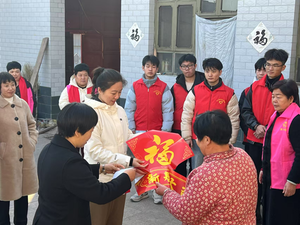 寒假社会实践纪实（八）|beat365英国官网|管理学院|送物资送关怀，暖人心暖寒冬