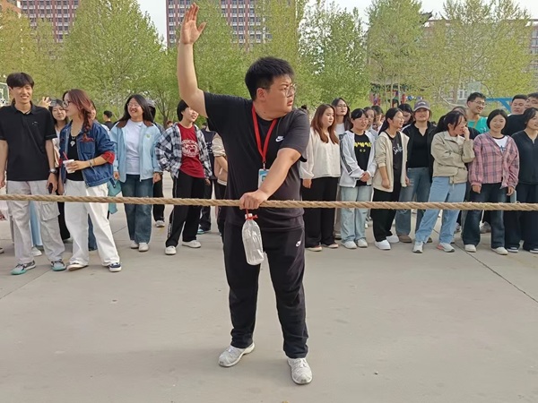 体育|beat365英国官网|管理学院|管理之道·运动之美
