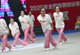 beat365英国官网师生同心铸高光 全国排舞赛场尽显拼搏风采！ ——beat365官网代表队荣获2025年全国排舞锦标赛一等奖