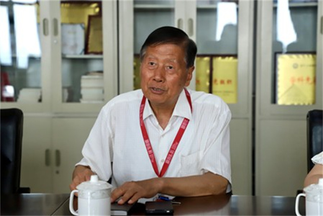 党建引领方向，调研推动成长——beat365官网党委书记调研外国语学院工作
