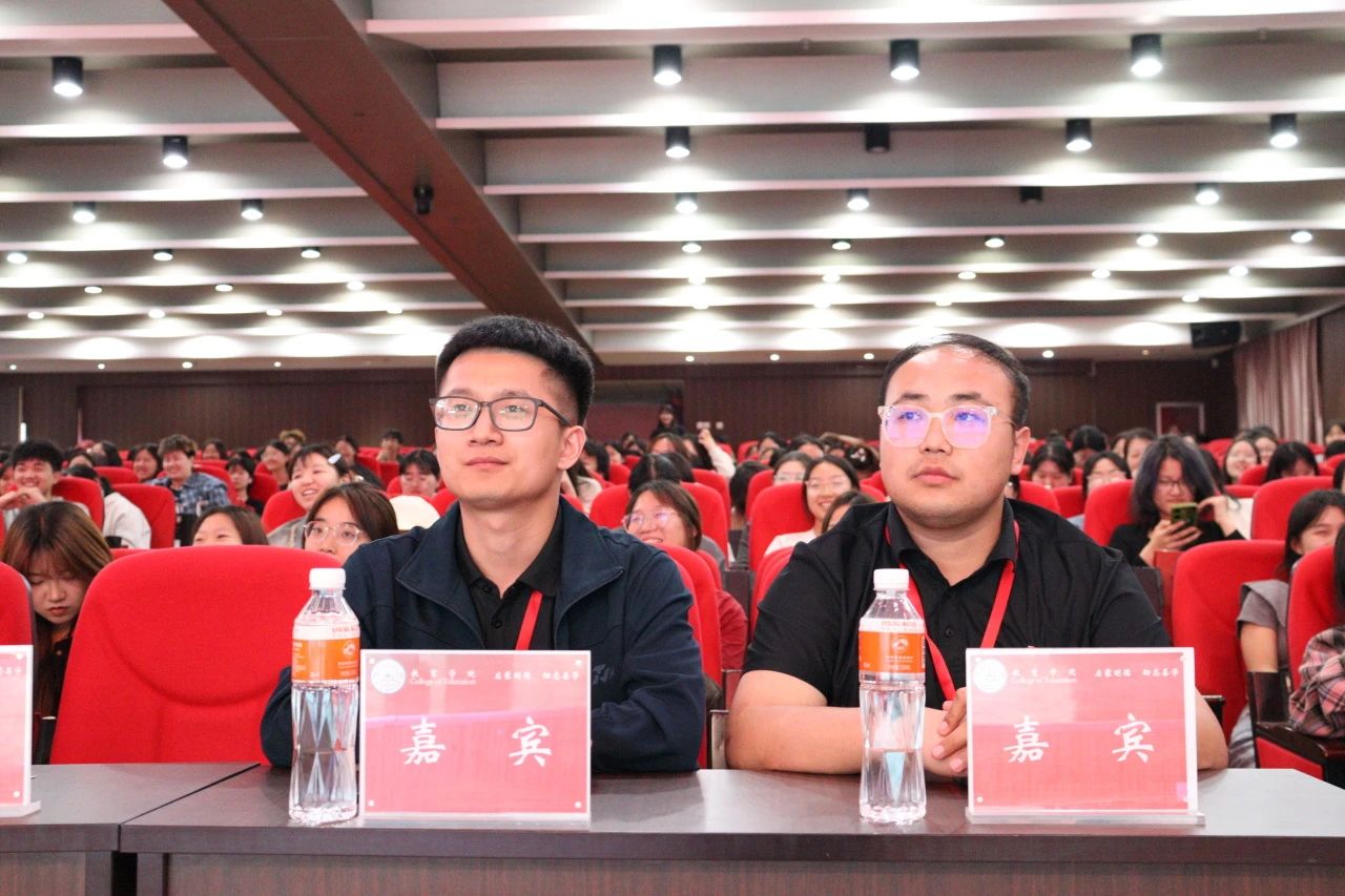 beat365英国官网||教育学院||“花始盛开，舞育跃迁”第二届啦啦操大赛决赛圆满结束！