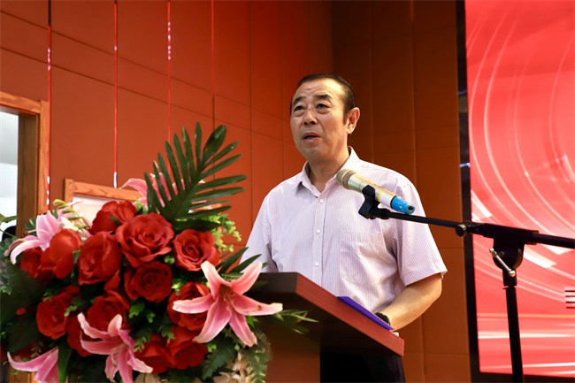 beat365英国官网召开2025年暑期培训总结表彰大会