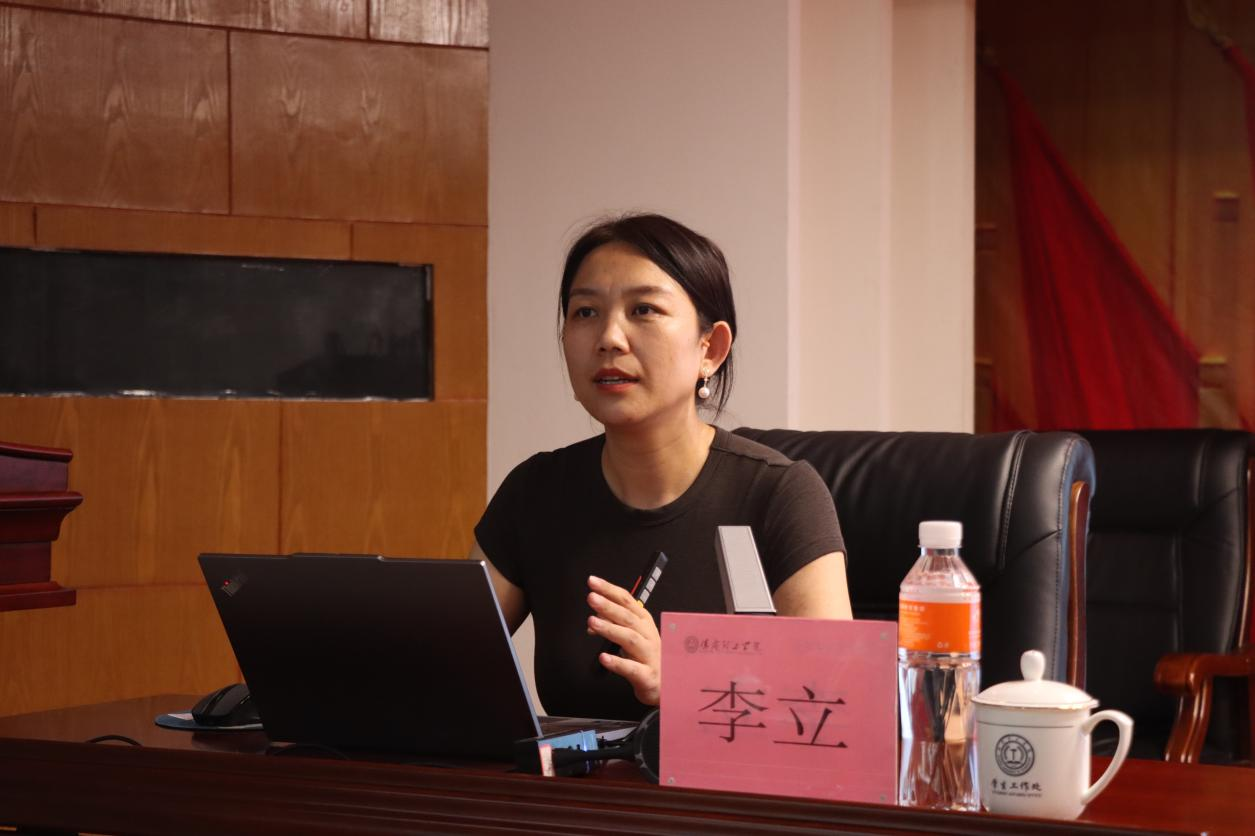 理论赋能强本领 实践砺心促成长—— beat365英国官网开启辅导员专业成长“双引擎”