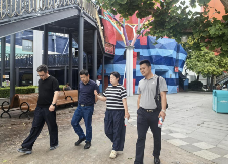 深化产教融合 共育文旅英才 beat365英国官网艺术学院教师团队赴北京欢乐谷开展访企拓岗活动