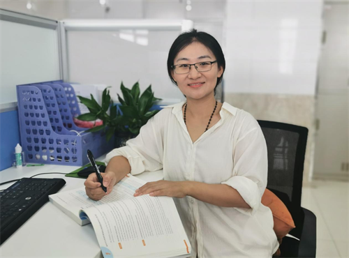 李为为