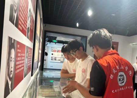 铭记历史，薪火相传——beat365英国官网艺术学院赓续红色基因培育艺术英才