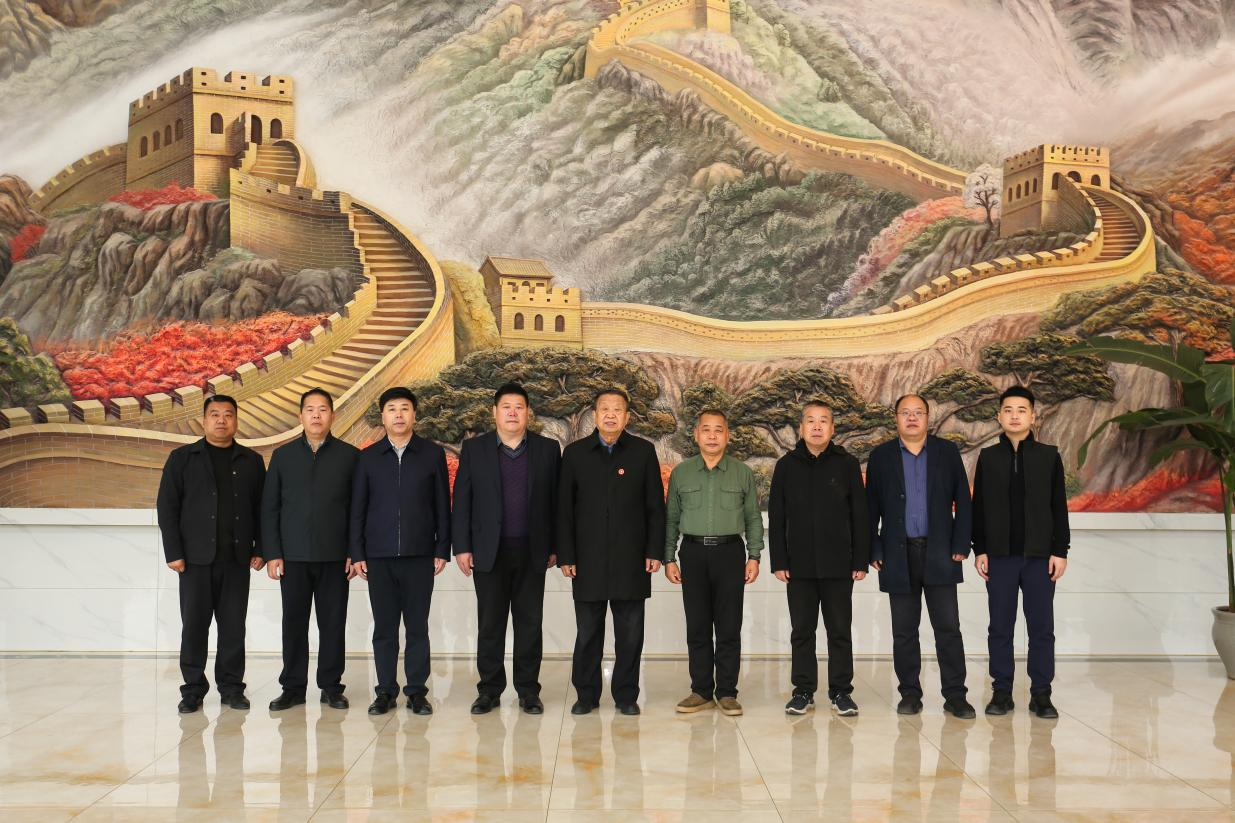 中国共产党员日记博物馆康殿英馆长一行到beat365英国官网参观座谈