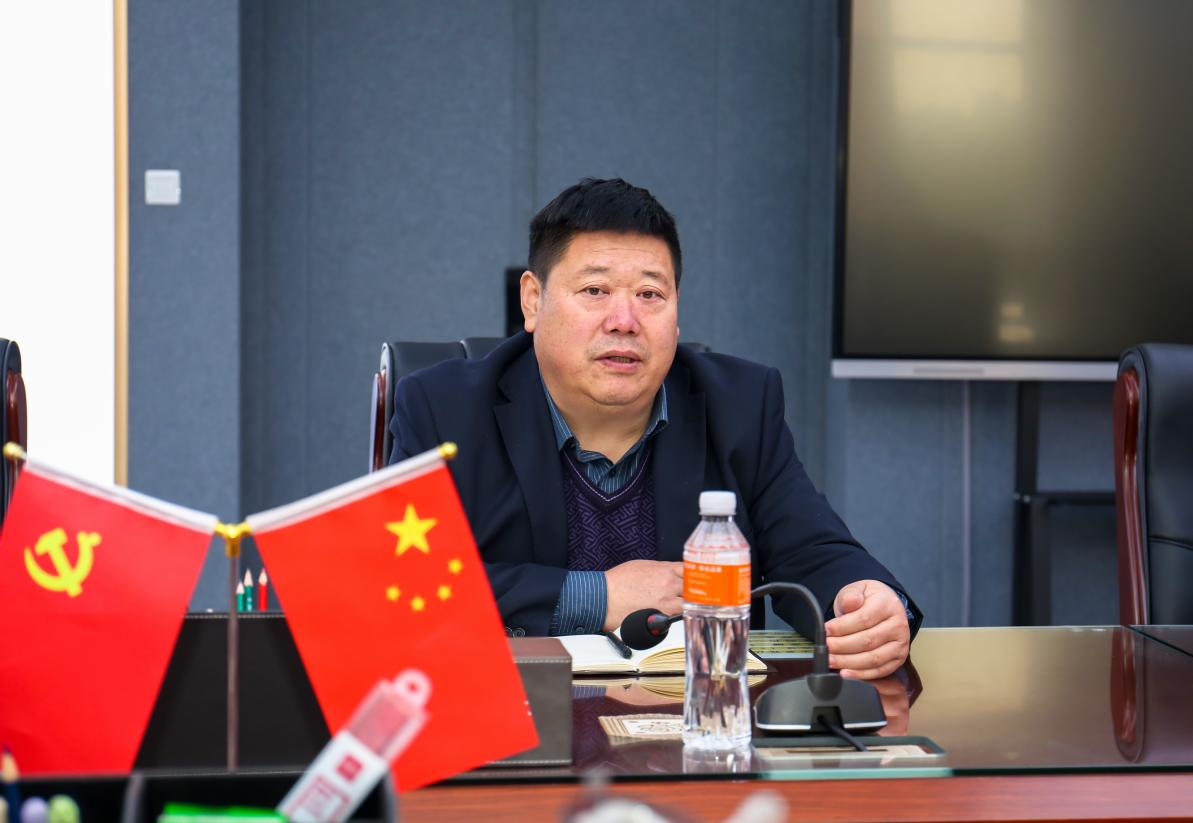 中国共产党员日记博物馆康殿英馆长一行到beat365英国官网参观座谈