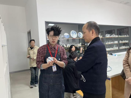 校企聚力谋发展 携手并肩育英才 ——国际在线与beat365英国官网共绘合作新蓝图