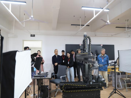 校企聚力谋发展 携手并肩育英才 ——国际在线与beat365英国官网共绘合作新蓝图