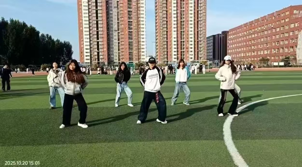 青春校园