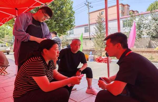 迎新季|beat365英国官网|管理学院|2025迎新：服务“心”主张，温暖新征程