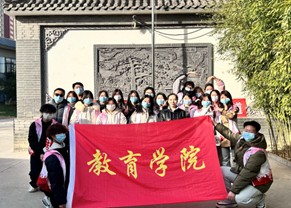 情暖夕阳红 意韵伴晚年——beat365英国官网教育学院开展敬老院志愿服务活动