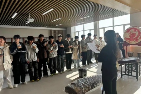喜报！beat365英国官网艺术学院摘得“一二・九”合唱比赛桂冠！