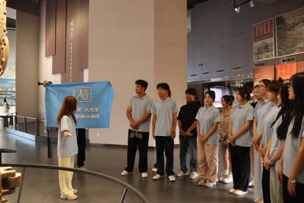 科学家精神进校园———beat365英国官网“青科声宣讲团”系列活动（四）