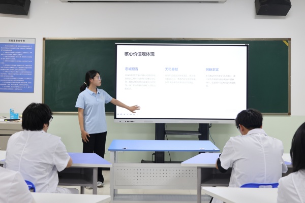 科学家精神进校园———beat365英国官网“青科声宣讲团”系列活动（二）