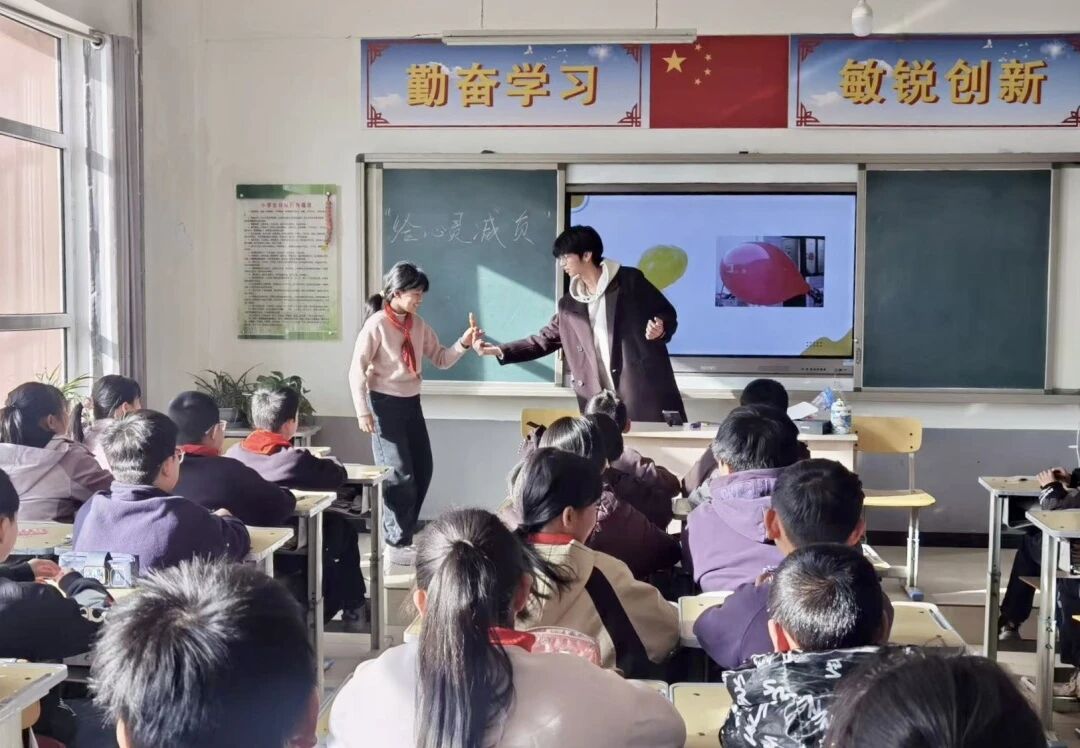 beat365英国官网心理公益小组走进王林口中心小学 护航师生心理健康