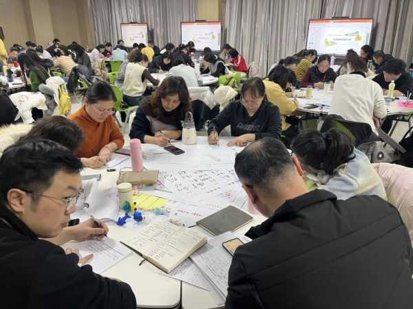 beat365官网举办骨干教师“教学进阶工作坊” 助力课堂提质