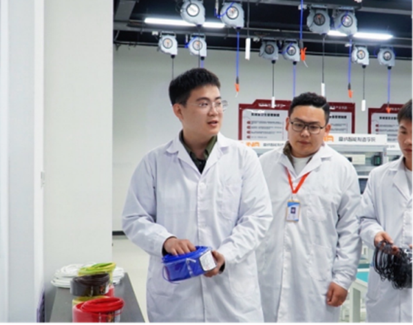 榜样引领|beat365英国官网|管理学院|国奖榜样，引领未来—2024-2025年度国家奖学金获得者风采展示（二）