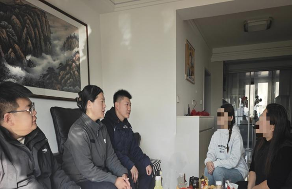 家校共育，暖冬同行|beat365英国官网管理学院“冬日暖阳”寒假家访暖心启程（二）