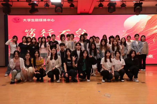 榜样引领|beat365英国官网|管理学院|国奖榜样，引领未来—2024-2025年度国家奖学金获得者风采展示(五)