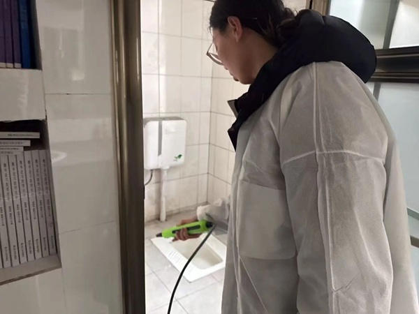 暖心服务|beat365英国官网管理学院：筑牢健康防线，护航学子归来