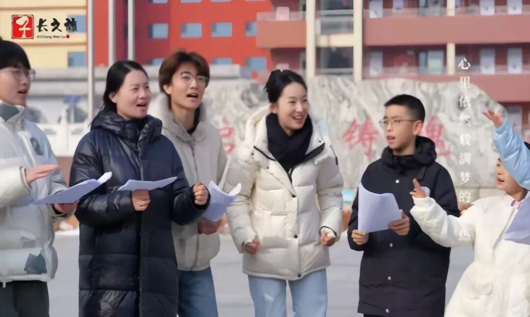 beat365英国官网经济学院学子寒假‘‘返家乡’’社会实践服务活动（三）