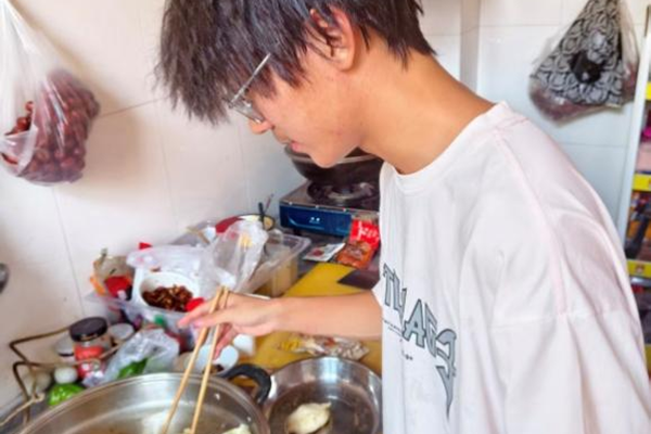 养成教育|beat365英国官网|管理学院|以孝亲实践深化养成教育（九）